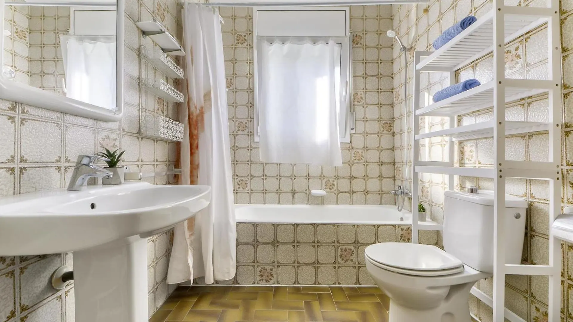 Holiday Home Requesens By Interhome Empuriabrava